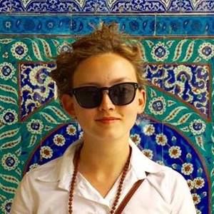 Meet your Posher, Emily